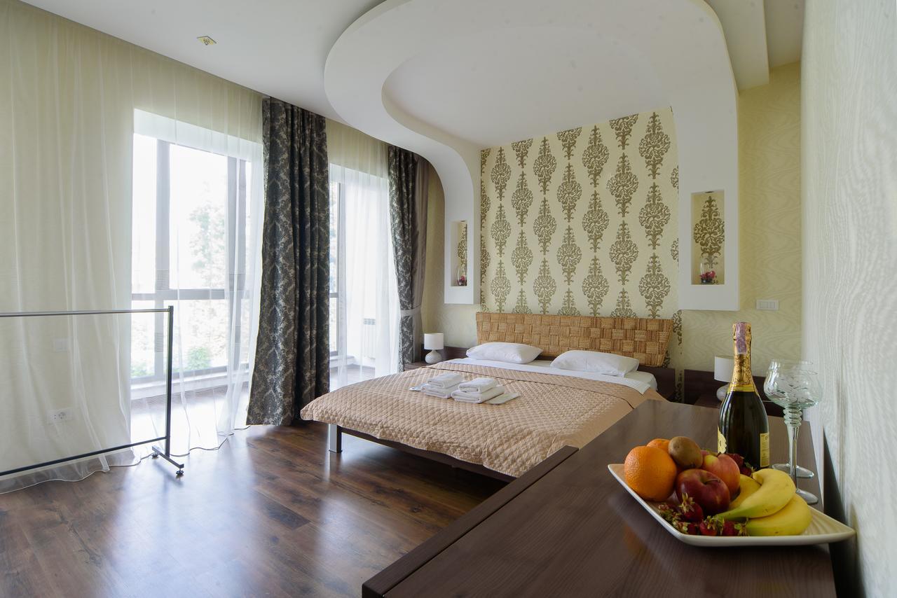 Hotel Fusion Одеса Екстериор снимка