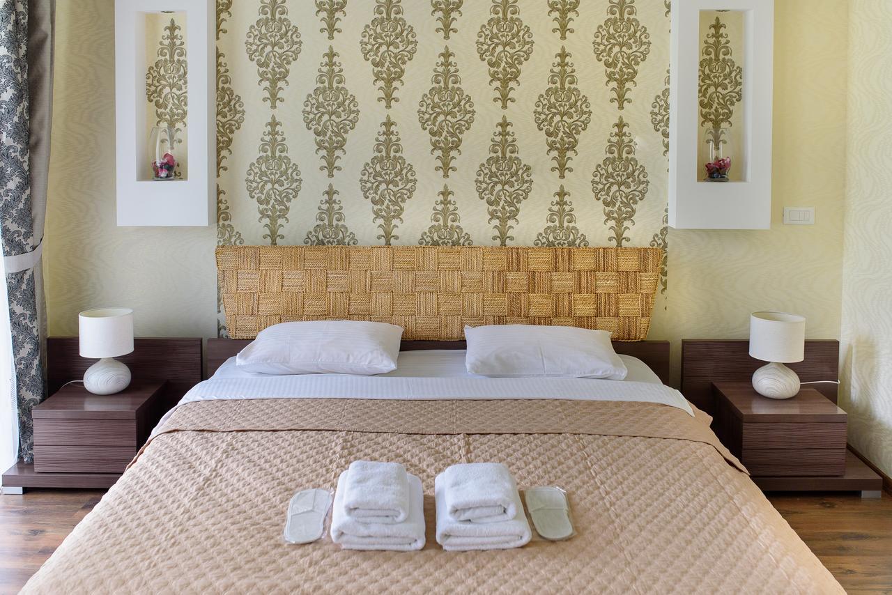Hotel Fusion Одеса Екстериор снимка