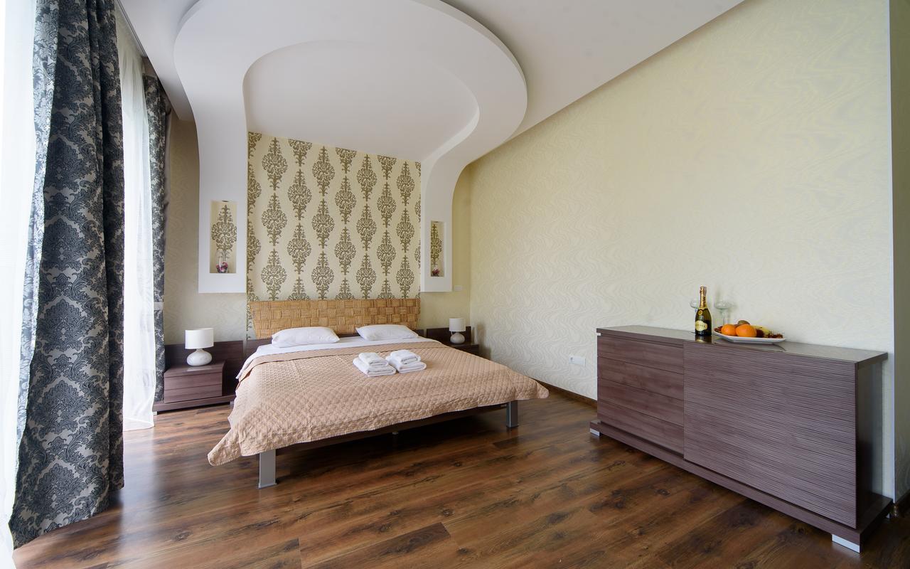 Hotel Fusion Одеса Екстериор снимка