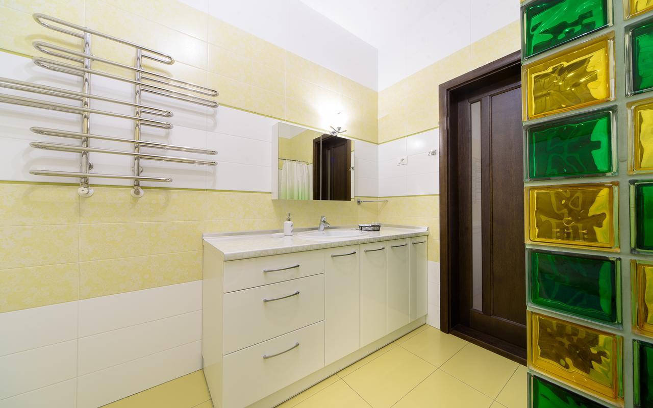 Hotel Fusion Одеса Екстериор снимка