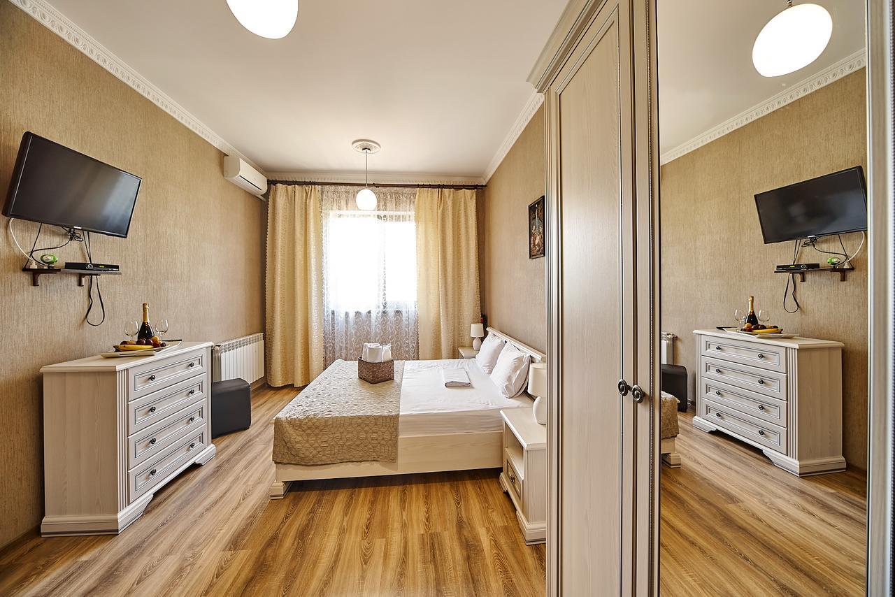 Hotel Fusion Одеса Екстериор снимка